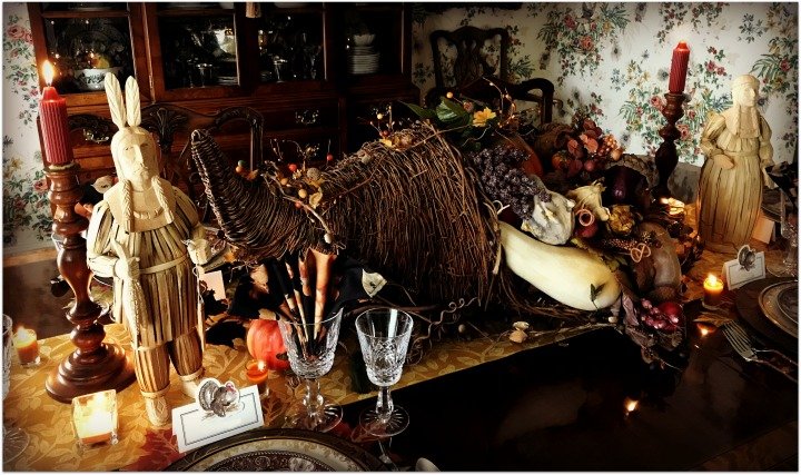 horn-of-plenty-cornucopia-centerpiece-tail