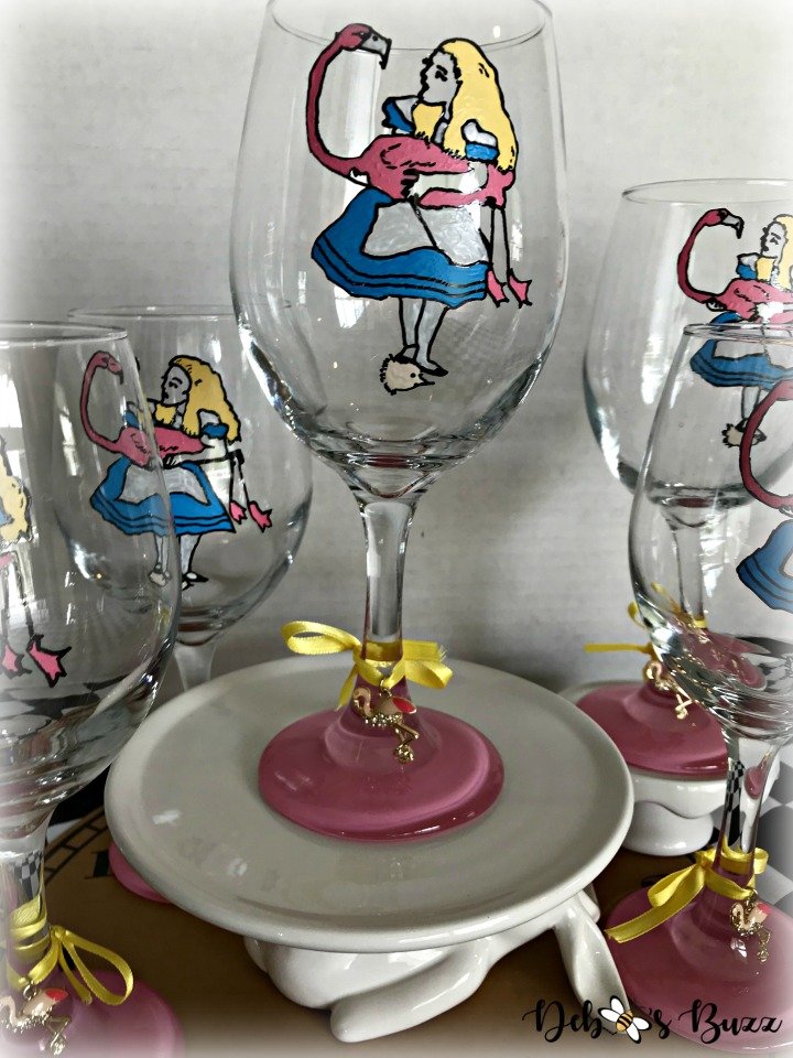 hand-painted-glasses-alice-group-my-favorite-things-party