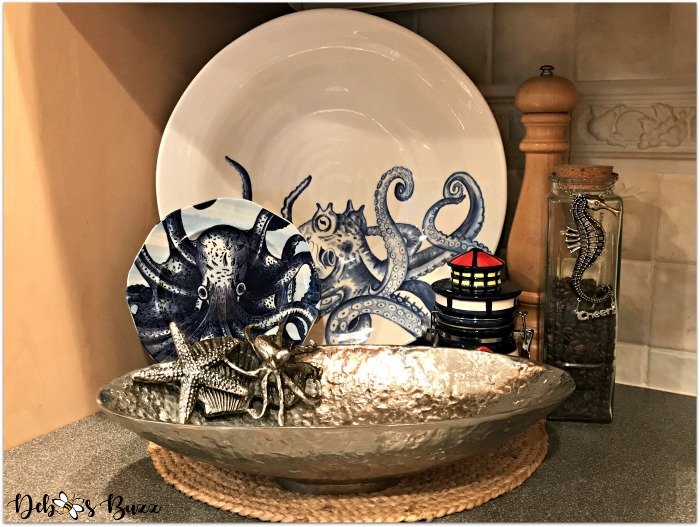 coastal-decor-kitchen-octopus-vignette
