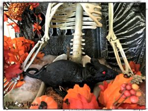Halloween-skeleton-decoration-tabletop-black-ratat