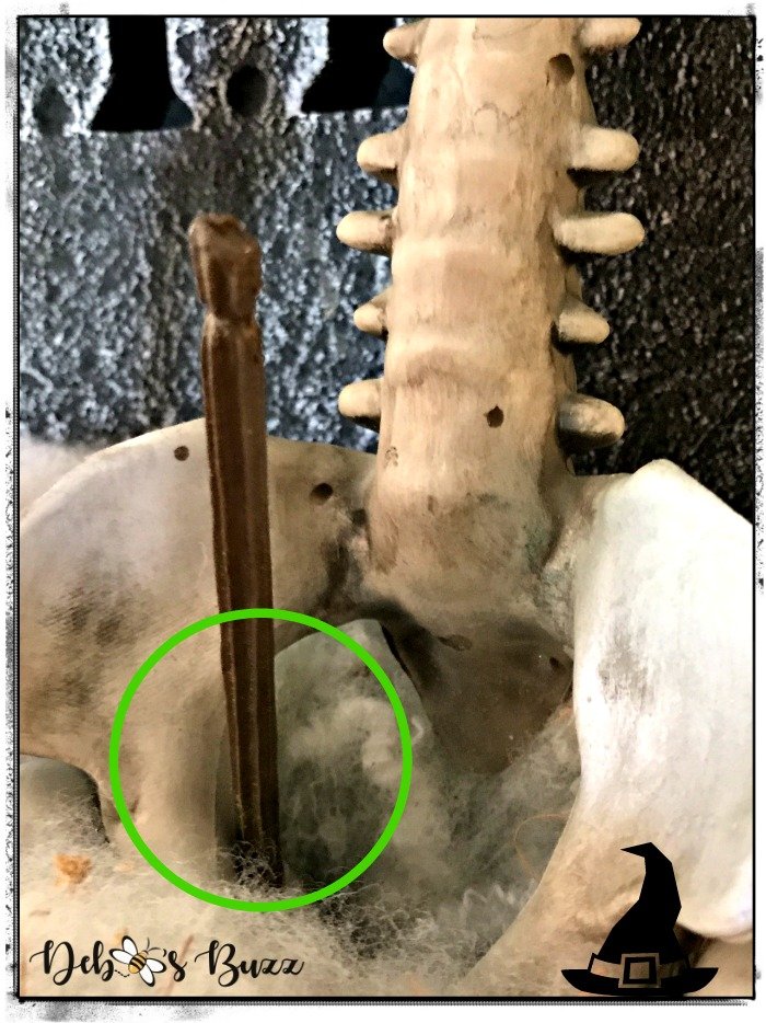 floral-stake-skeleton