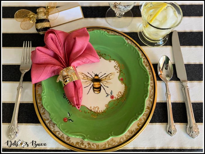 French Inspired, Royal Bee Theme Table & Napkin Fold