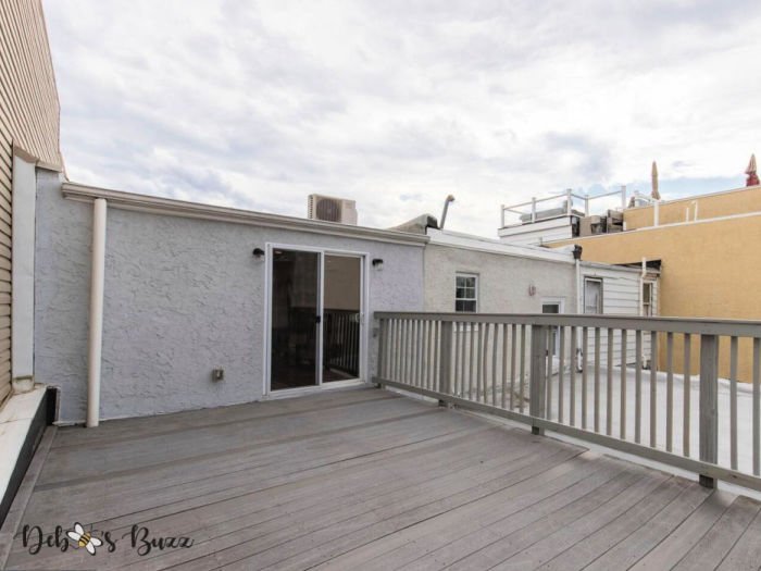 urban-Philadelphia-rowhouse-rooftop-deck