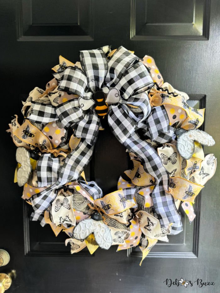 refurbished-butterfly-bee-theme-wreath